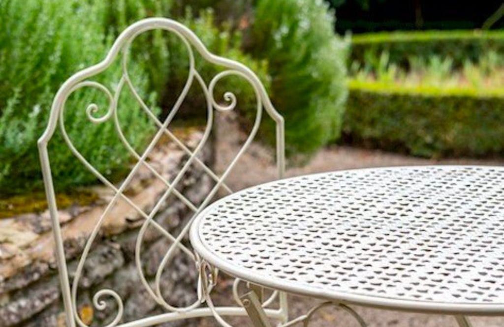 Metal Bistro Sets and Tables